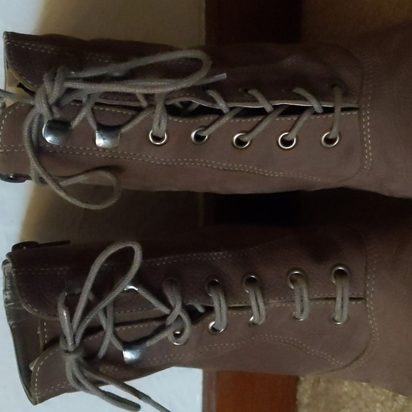 Soft Brazilian Brown Lace Up Wedge Heel Boots Size 7 - Picture 5 of 16